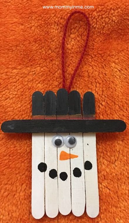 christmas crafts and Christmas Craft ideas for kids, presenting Christmas Snowman , sock snowman, Cheese Snowman, paper craft, popsicle stick snowman and more crafts for kids. #popsicle #snowman #christmasctafts #snowmancrafts #Christmas #craftsforkids #easycrafts
